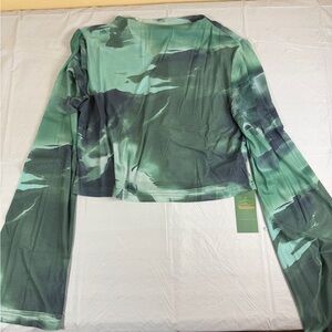 Mido Artistic Green Long Sleeve Tee